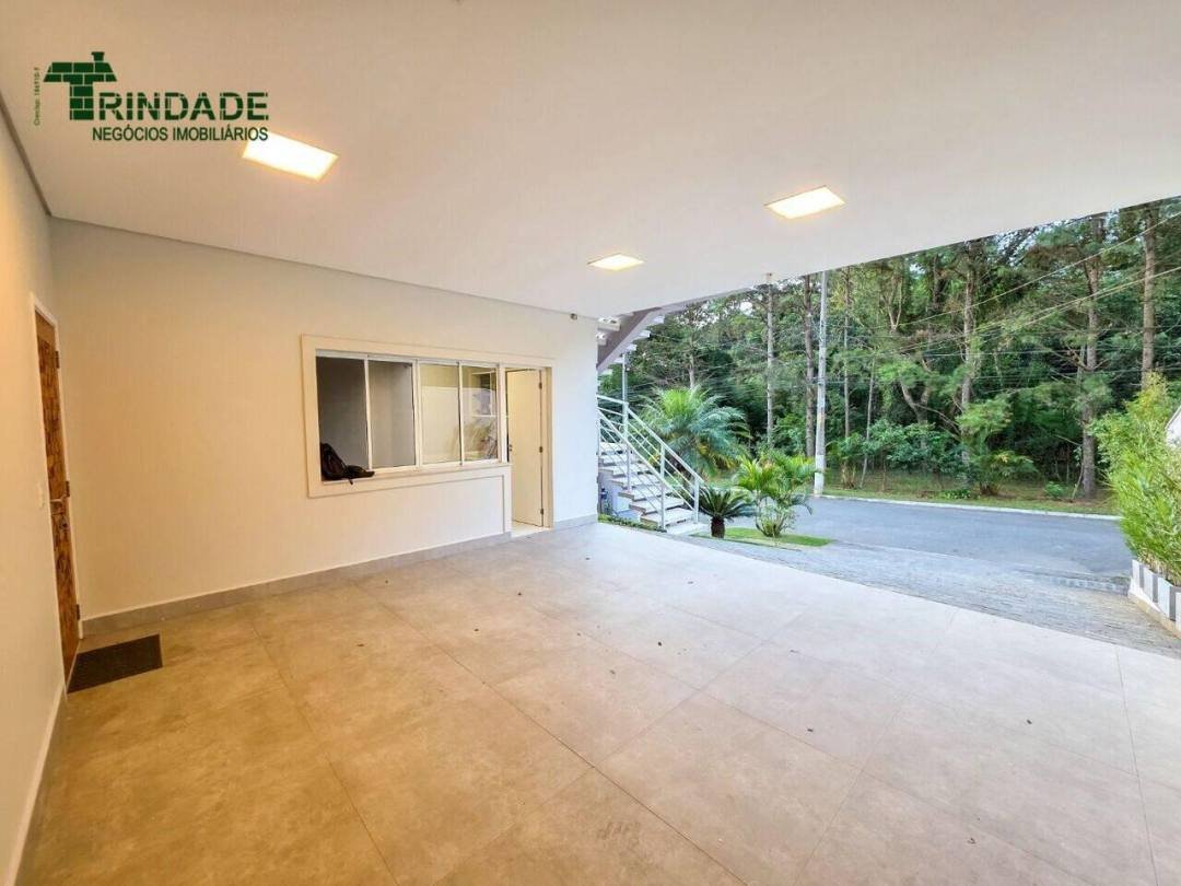 Casa com 4 dormitórios, 297 m², foto 4 de 68