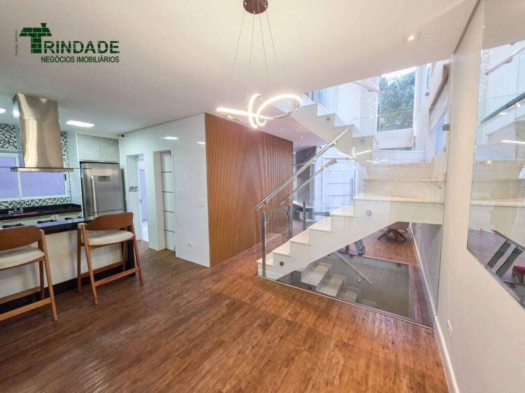 Casa com 4 dormitórios, 297 m², foto 20 de 68