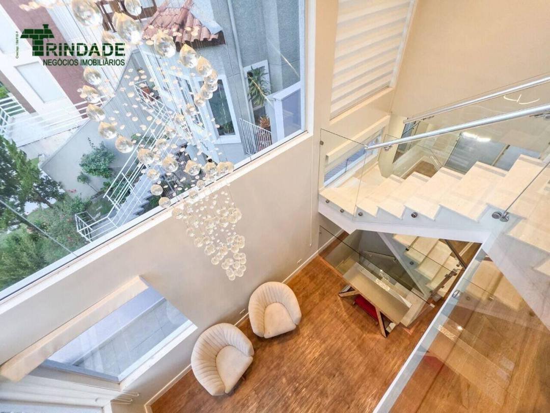 Casa com 4 dormitórios, 297 m², foto 42 de 68