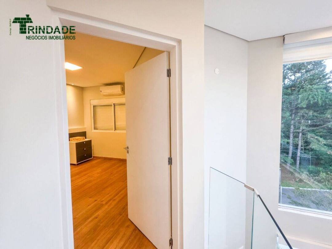 Casa com 4 dormitórios, 297 m², foto 43 de 68