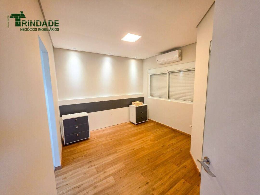 Casa com 4 dormitórios, 297 m², foto 44 de 68