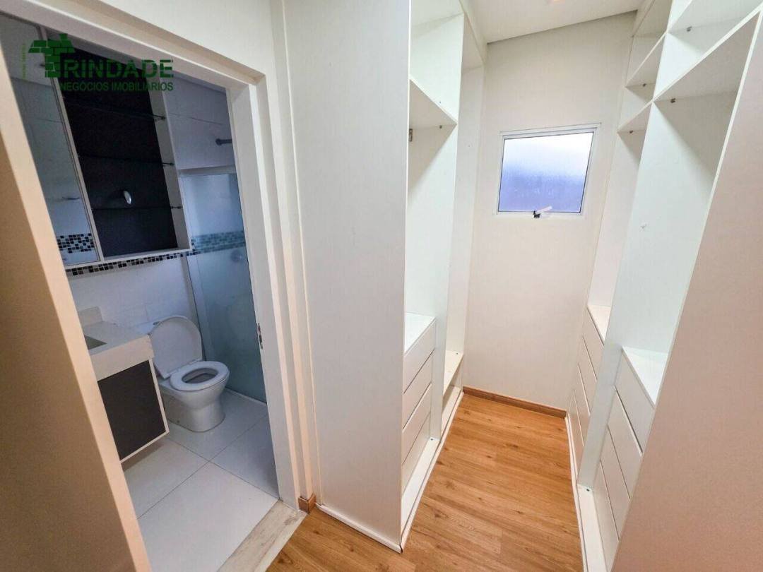 Casa com 4 dormitórios, 297 m², foto 47 de 68