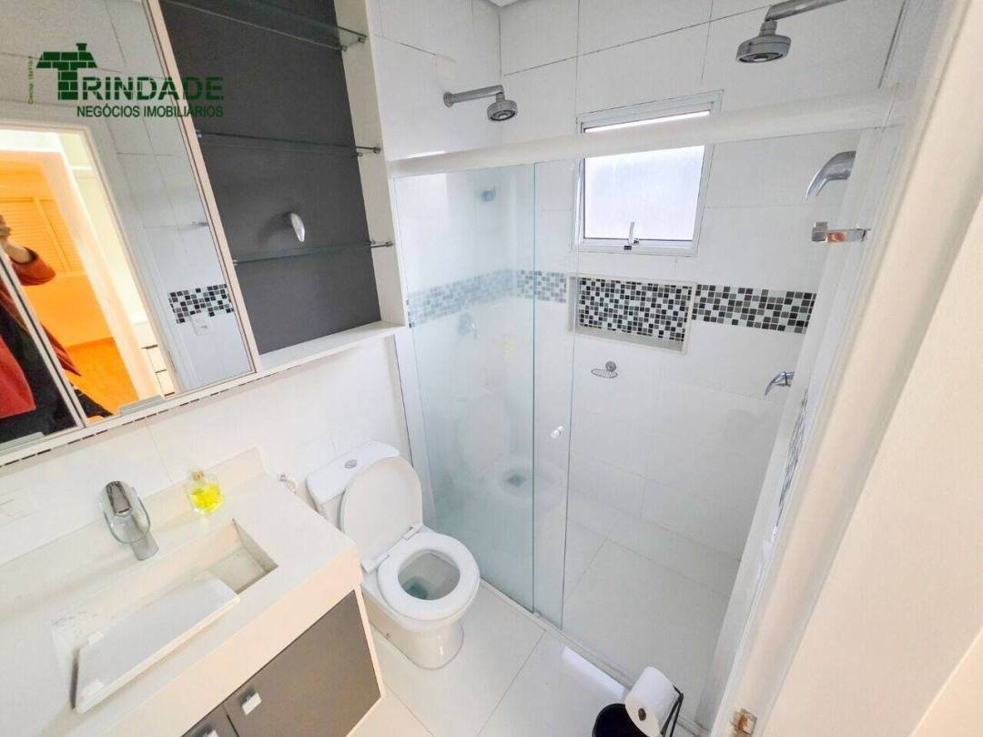 Casa com 4 dormitórios, 297 m², foto 48 de 68