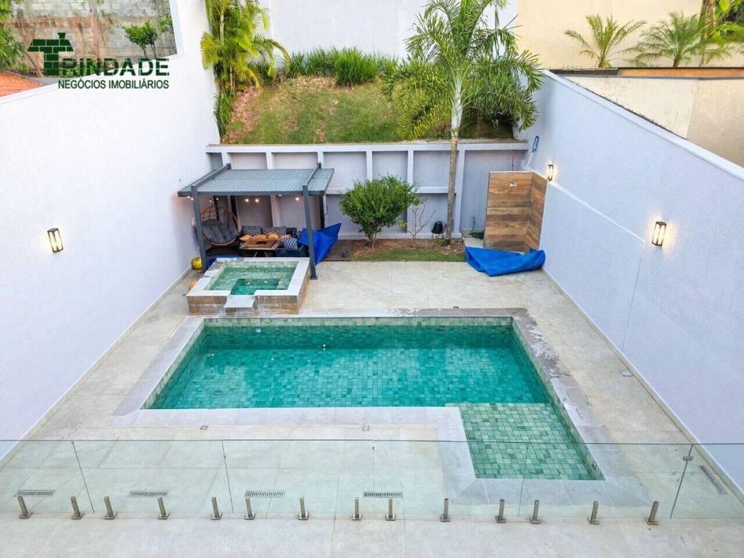 Casa com 4 dormitórios, 297 m², foto 58 de 68