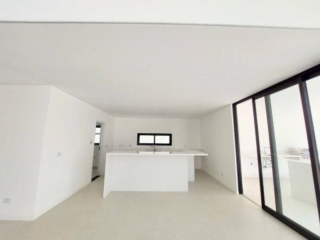 Casa de 377 m² Granja Viana, foto 14 de 71