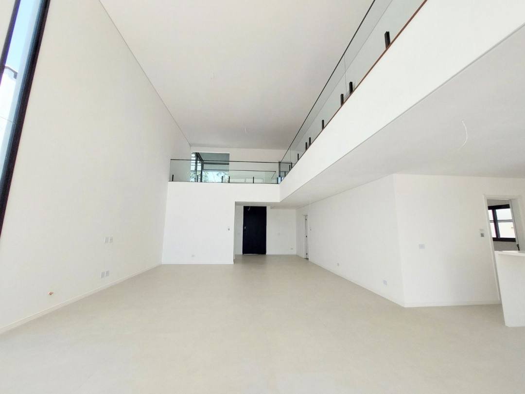 Casa de 377 m² Granja Viana, foto 15 de 71