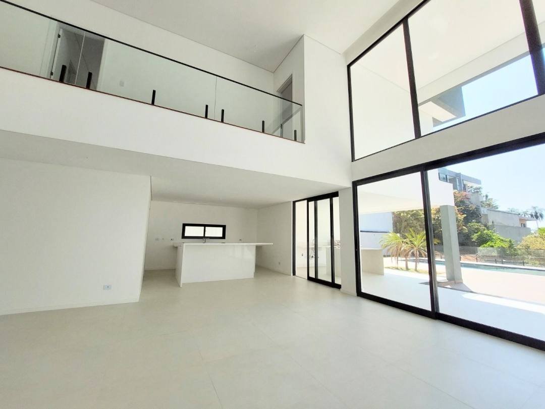 Casa de 377 m² Granja Viana, foto 16 de 71