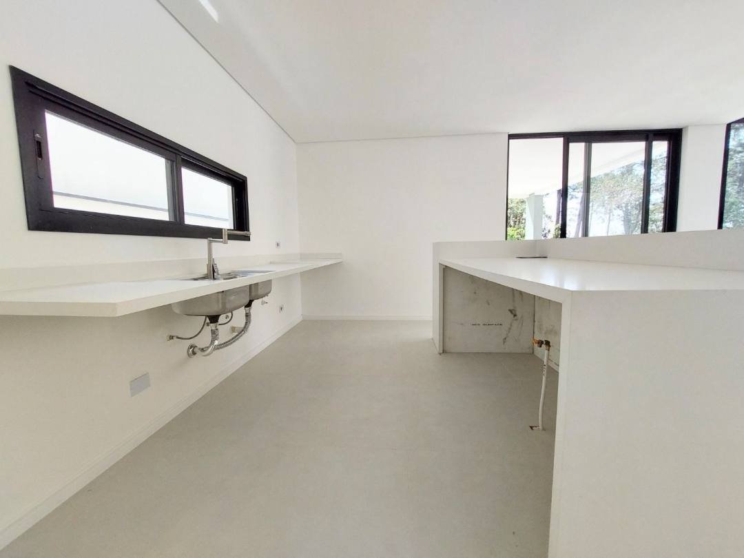 Casa de 377 m² Granja Viana, foto 19 de 71