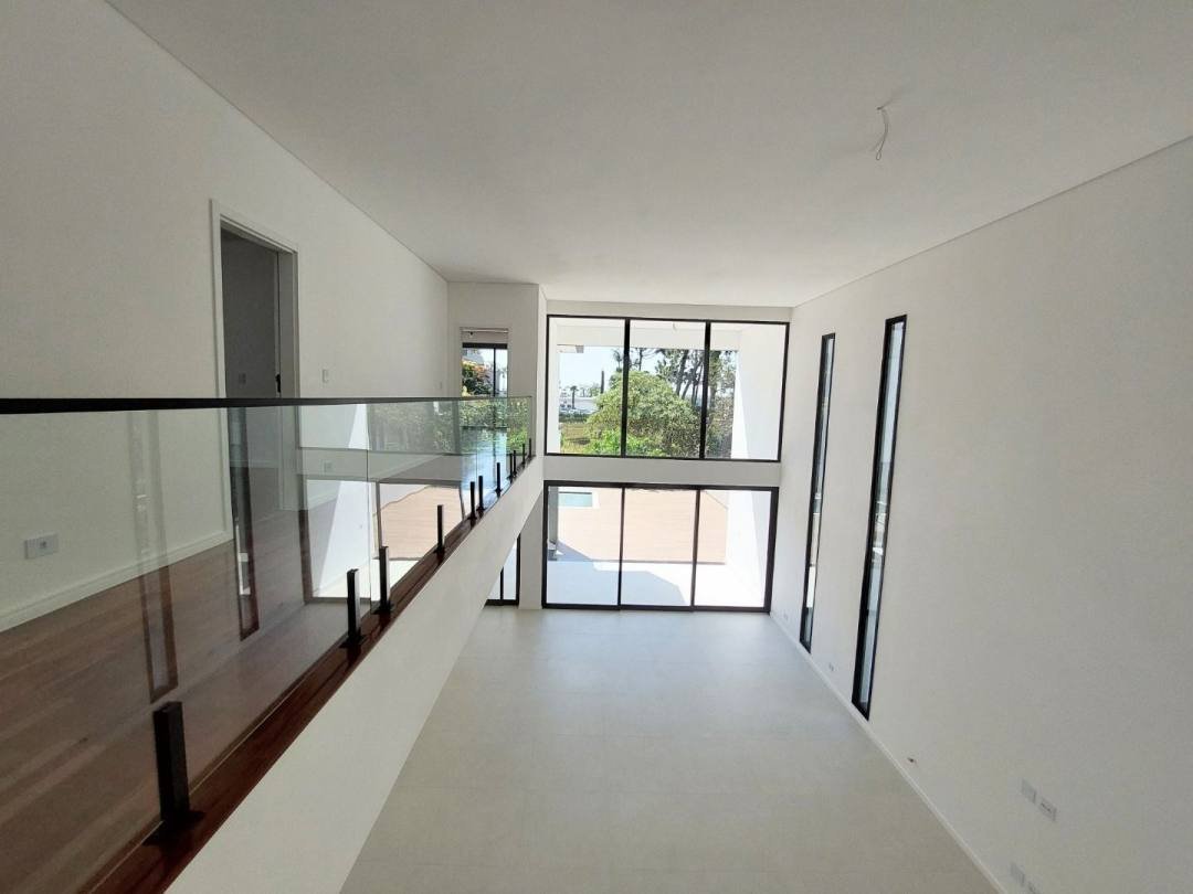 Casa de 377 m² Granja Viana, foto 32 de 71