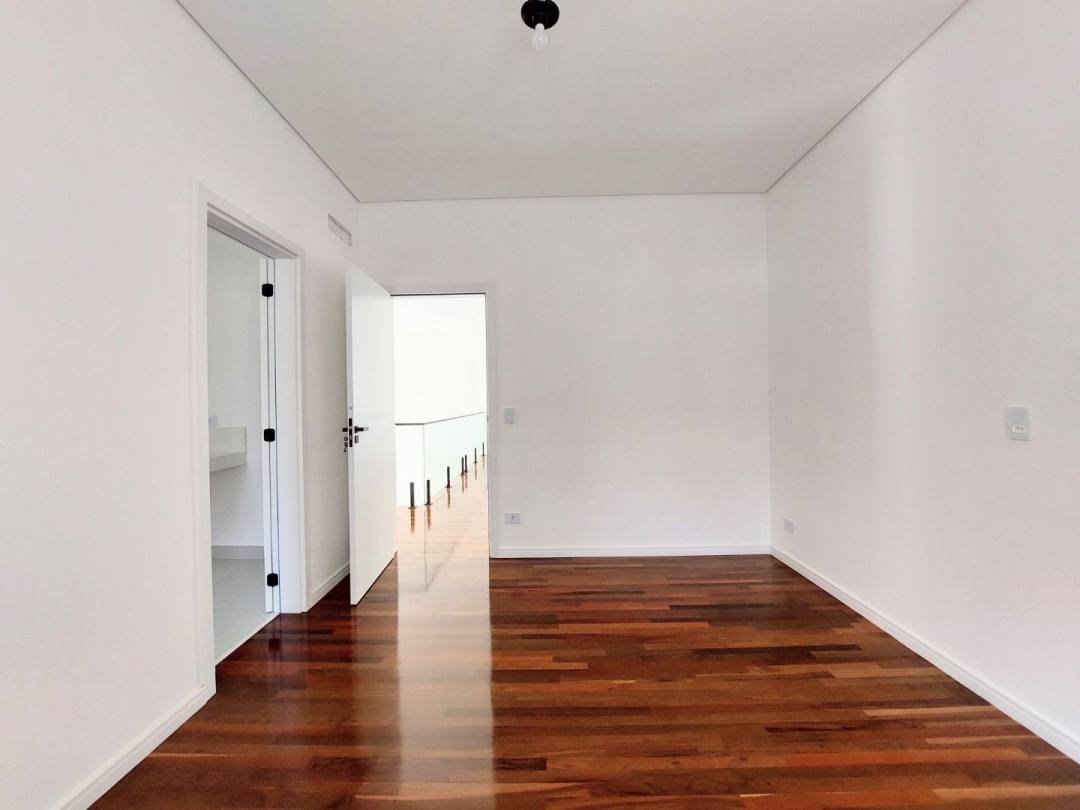 Casa de 377 m² Granja Viana, foto 40 de 71