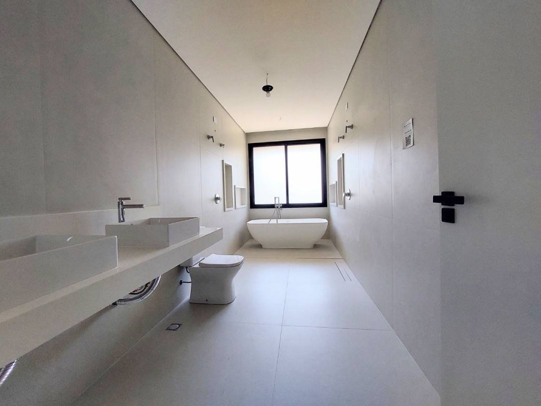 Casa de 377 m² Granja Viana, foto 46 de 71