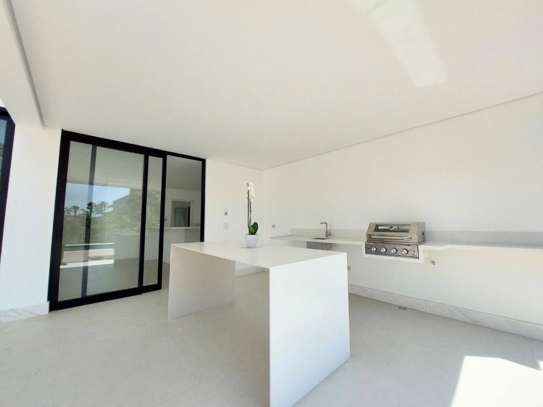 Casa de 377 m² Granja Viana, foto 49 de 71