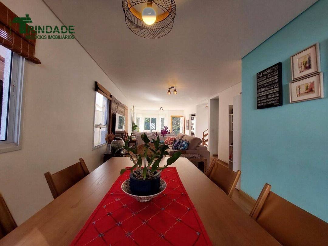 Casa com 4 dormitórios, 248 m², foto 12 de 60