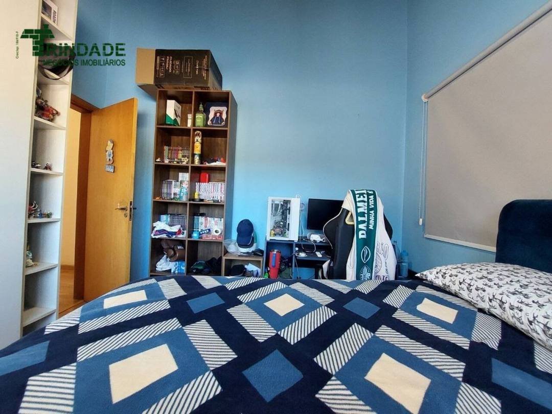 Casa com 4 dormitórios, 248 m², foto 28 de 60