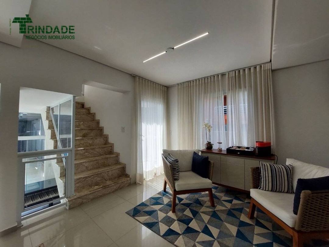 Casa com 3 dormitórios, 290 m², foto 5 de 59