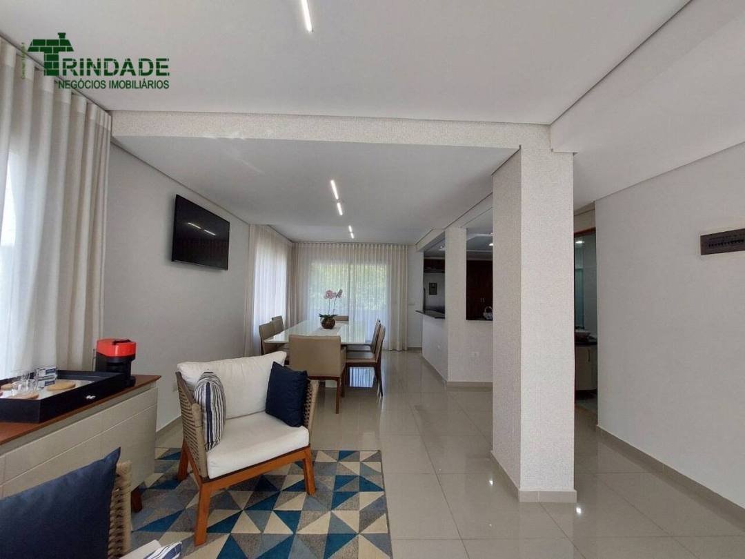 Casa com 3 dormitórios, 290 m², foto 7 de 59