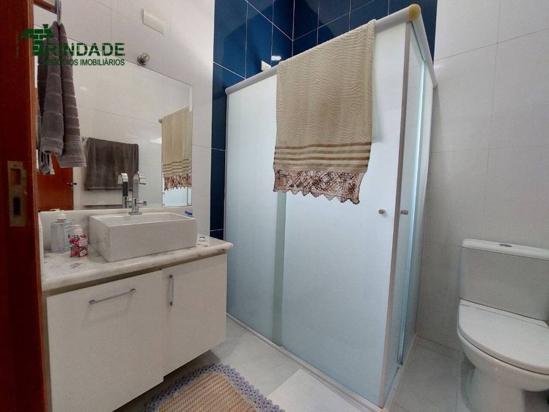 Casa com 3 dormitórios, 290 m², foto 27 de 59