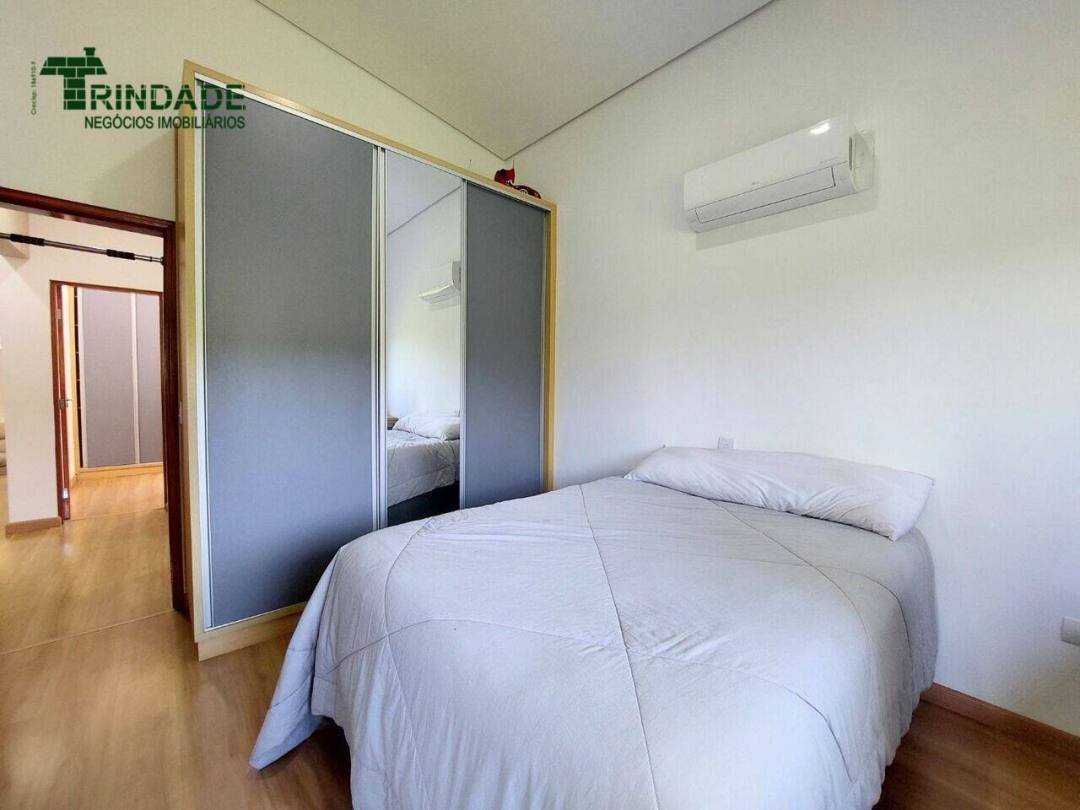 Casa com 3 dormitórios, 290 m², foto 30 de 59