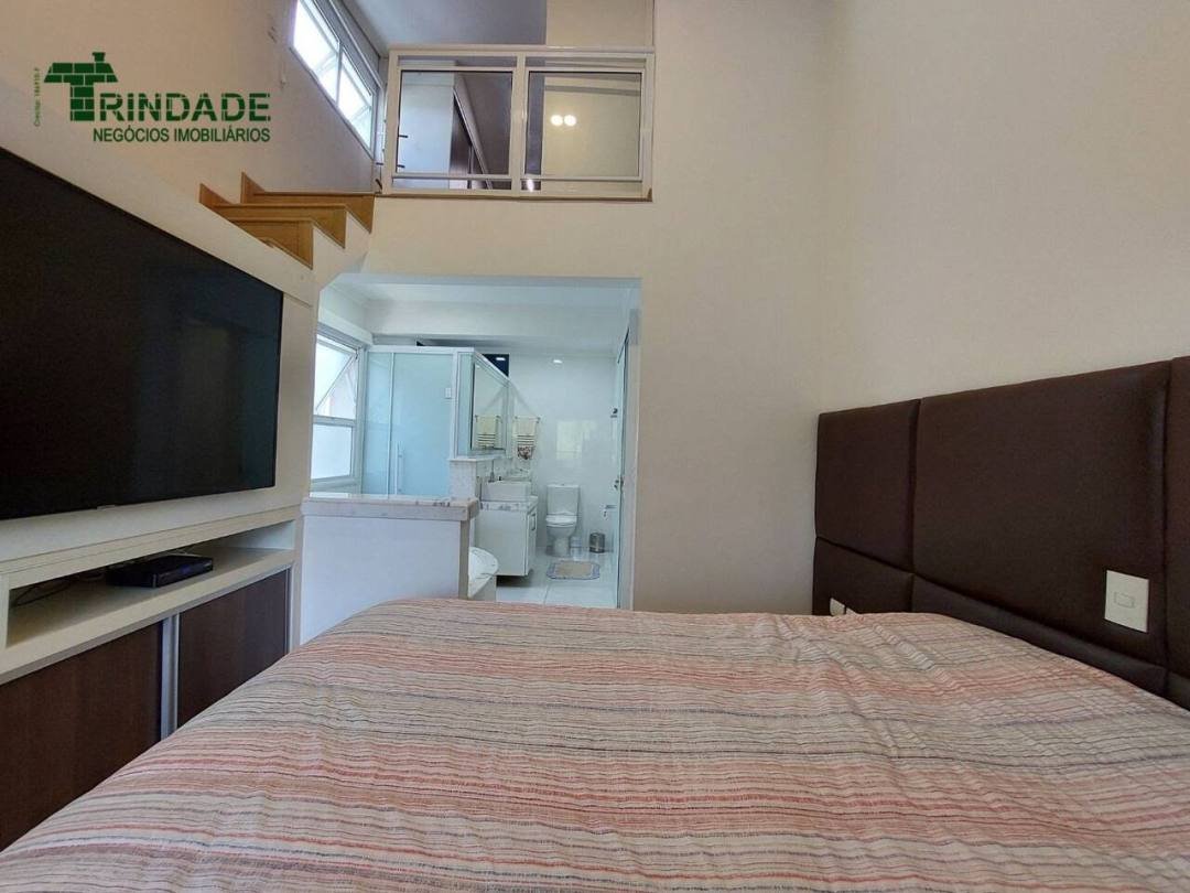 Casa com 3 dormitórios, 290 m², foto 40 de 59